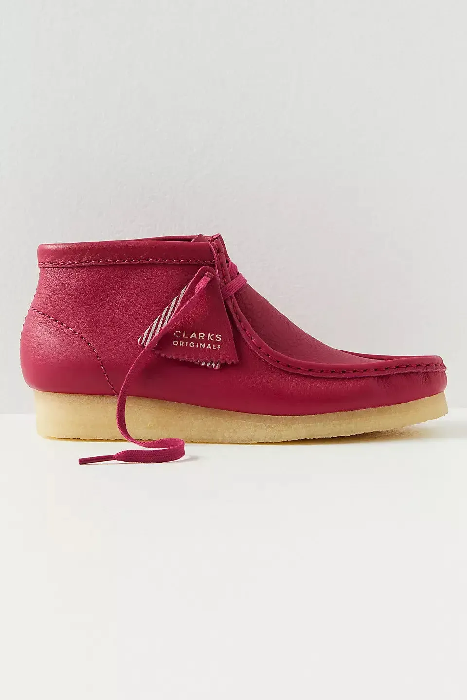 Clarks wallabee boots