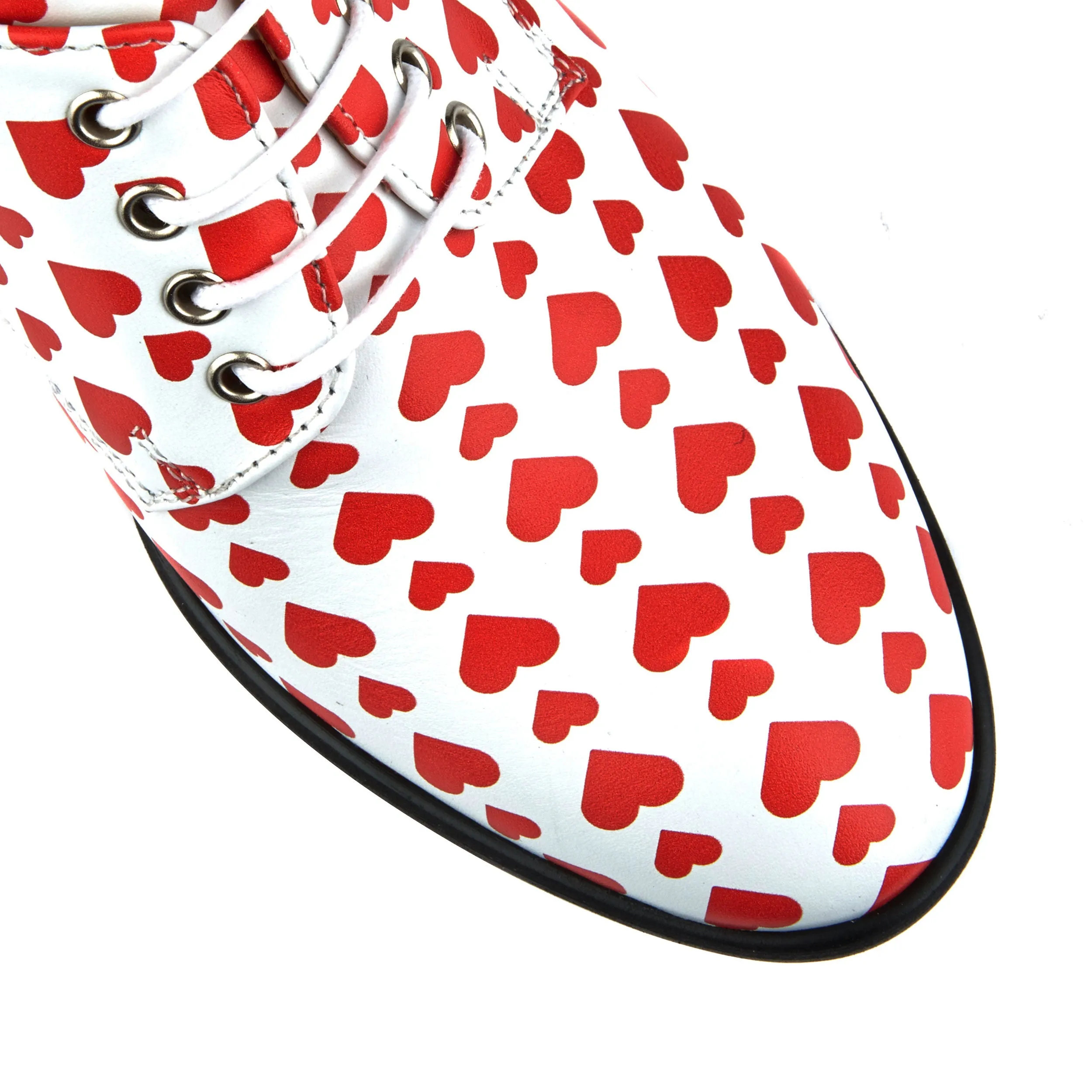 Roulette - Love Struck - Women's 3 inch block heel oxford pump in heart shape print