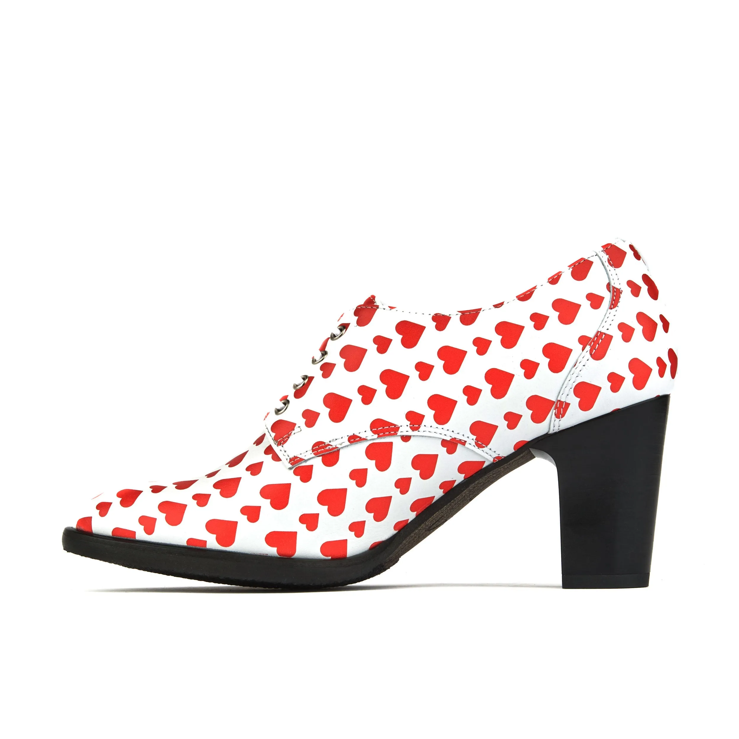 Roulette - Love Struck - Women's 3 inch block heel oxford pump in heart shape print