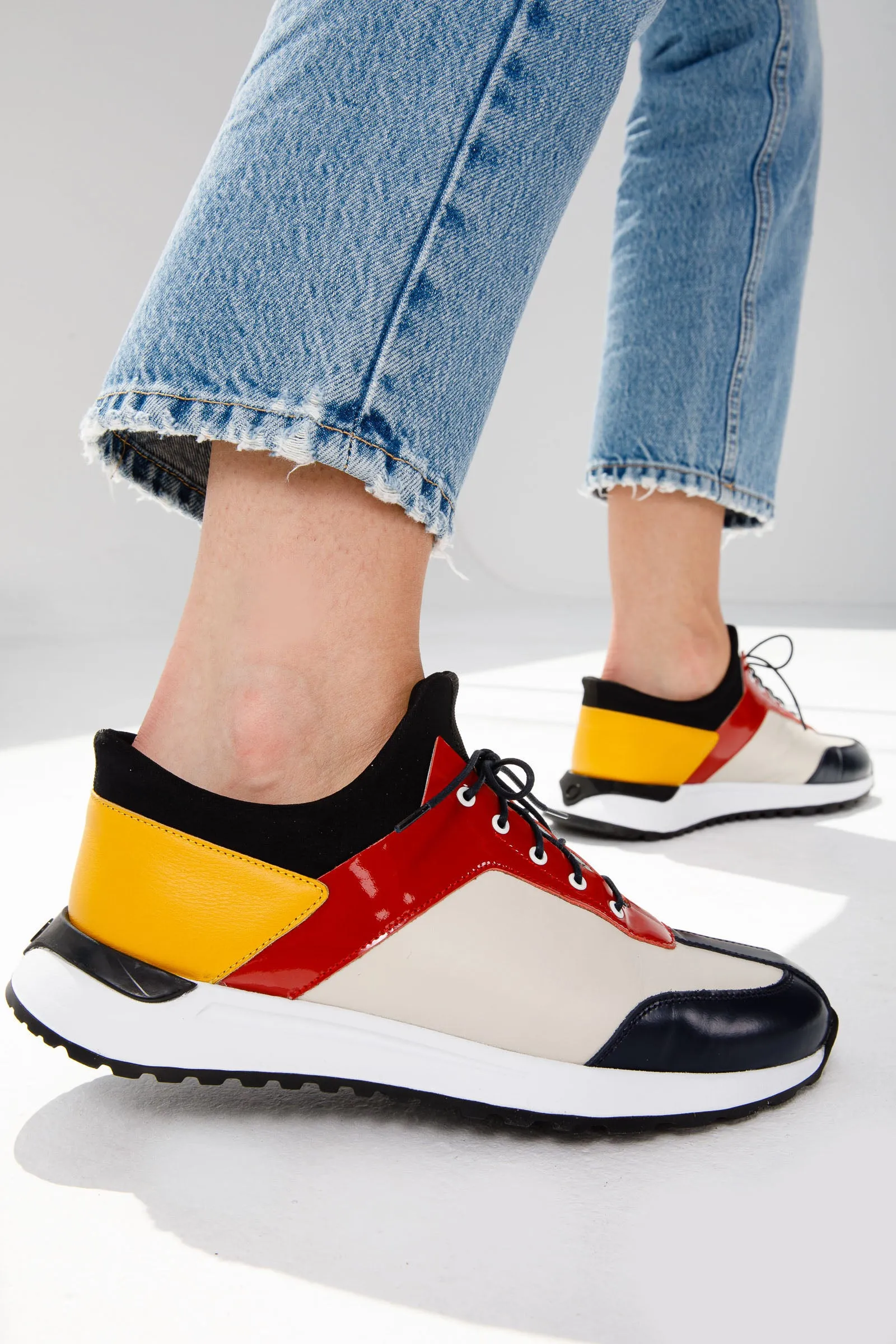 The Crapo Multicolor Leather Women Sneaker