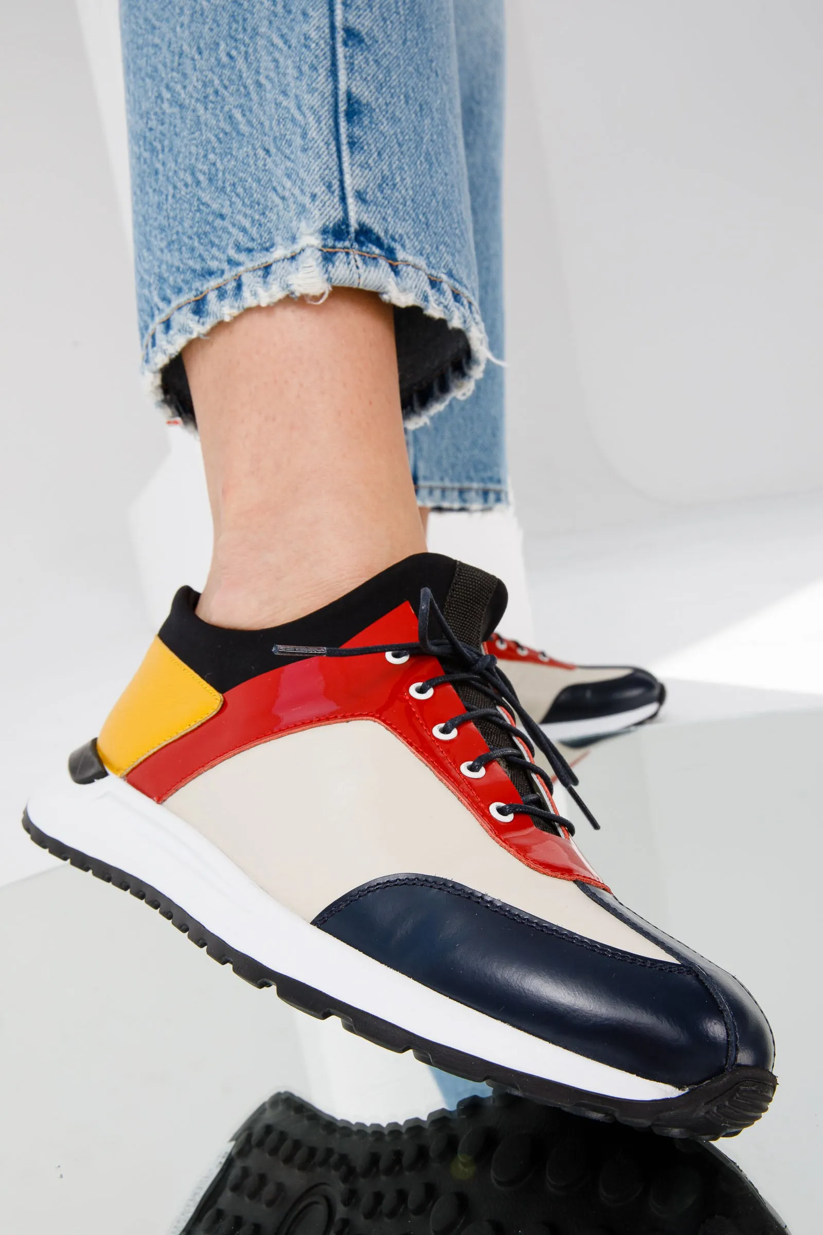 The Crapo Multicolor Leather Women Sneaker