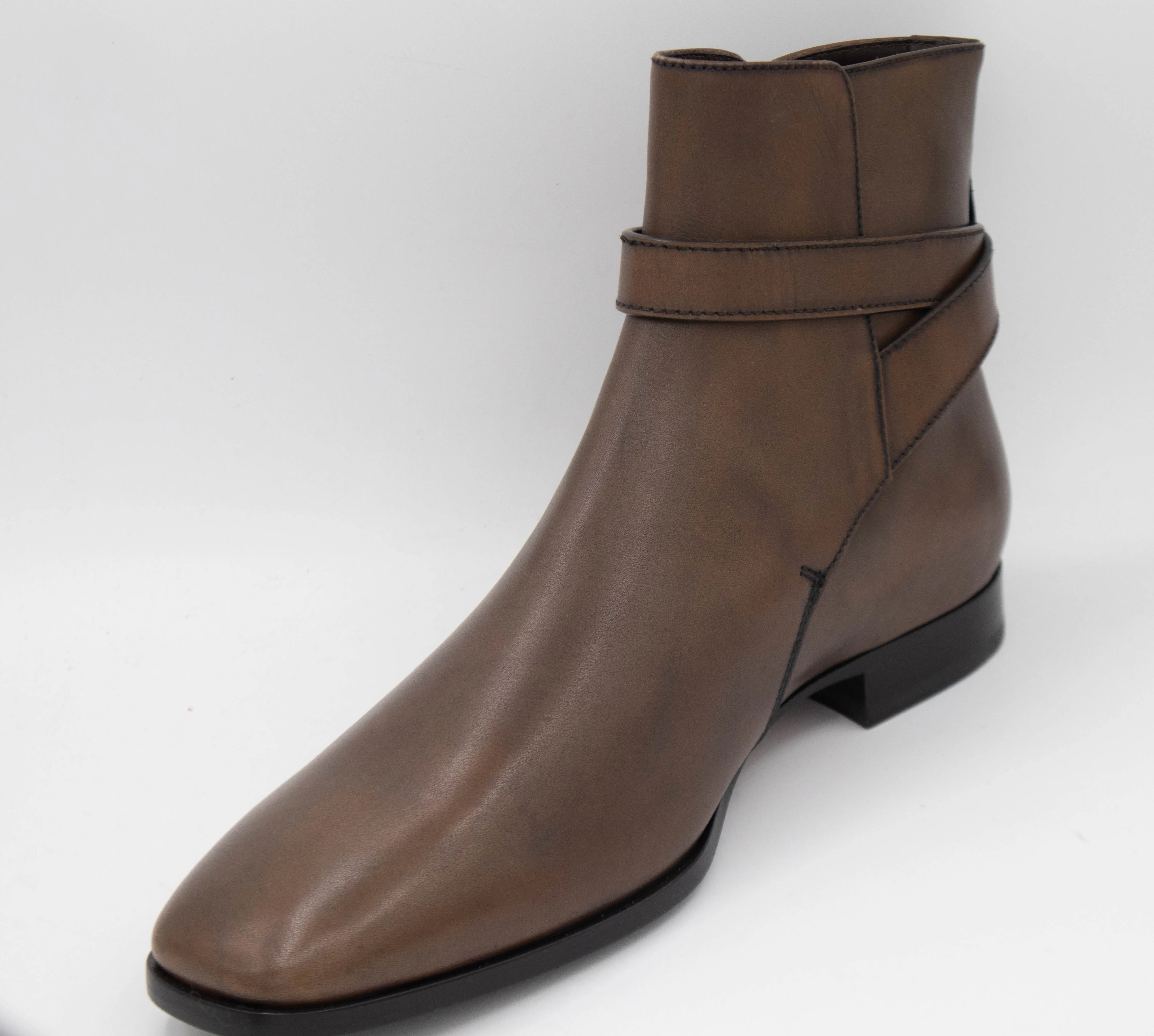 Tods Mens Leather Buckled Ankle Boots in Brown