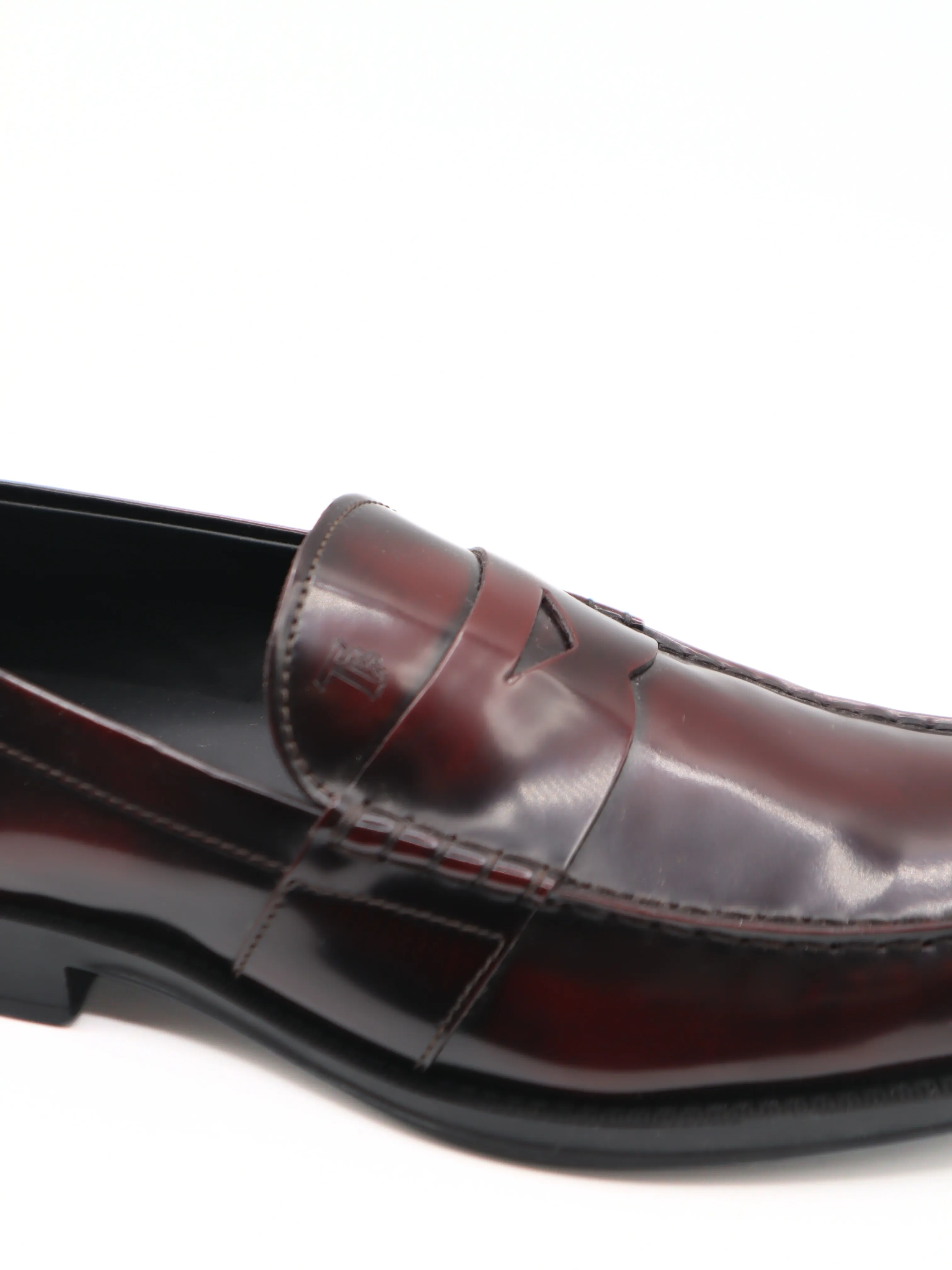 Tods Mens Mocassino Burgundy Leather Loafer