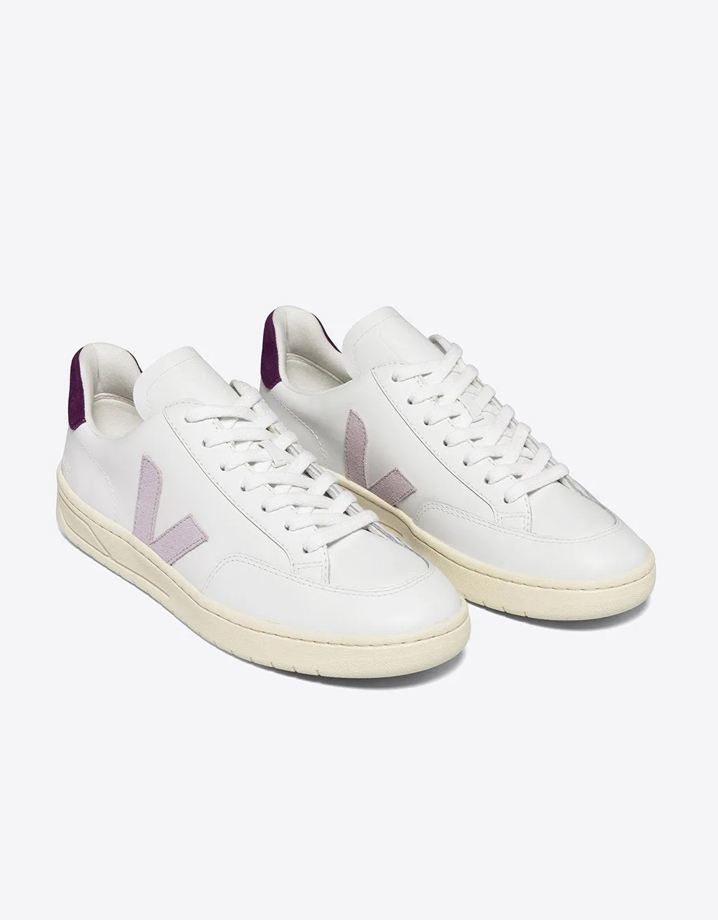 veja v-12 sneaker